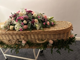 Willow Casket Dressing